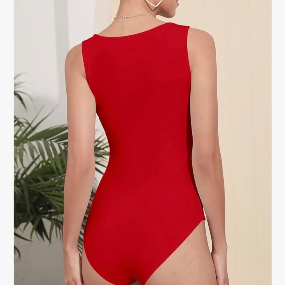 *SOLD* Red Bodysuit, Size XXL - Picture 7 of 8